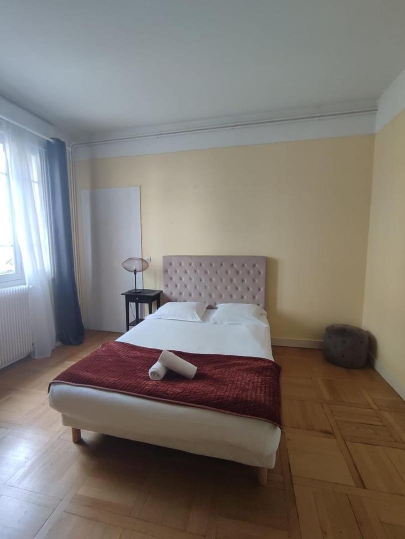 La Cour D'ecole A Apartment Tours